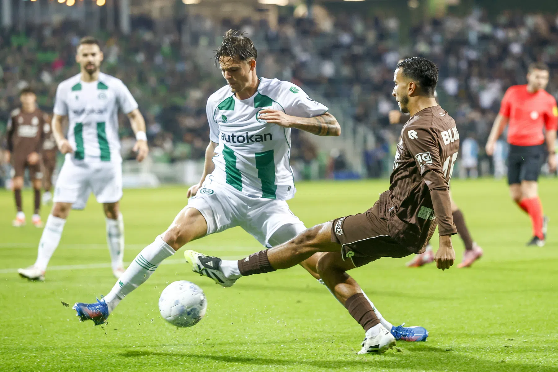 Concurrentiestrijd bij FC Groningen: 'Ik weet ik dat ik écht moet strijden voor mi