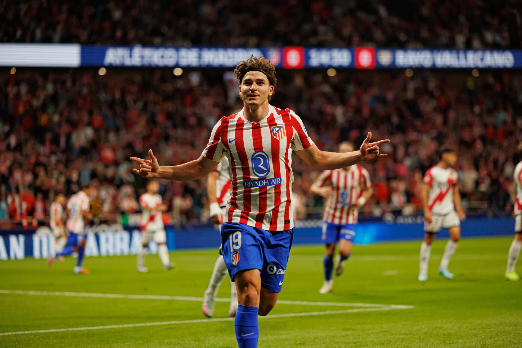 Simeone hijst Álvarez op het schild: 'Beste speler die we hebben'