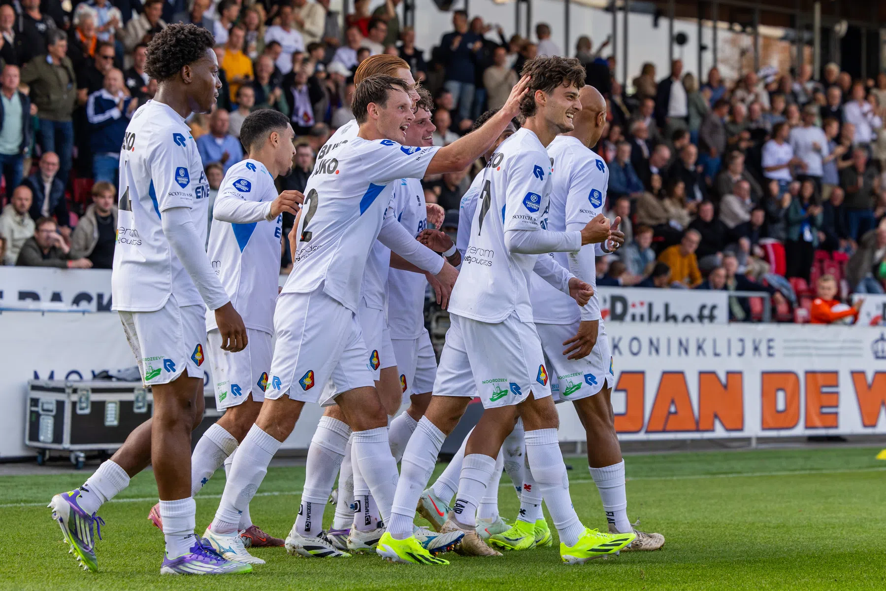 Telstar hofleverancier van Elftal van de Week zonder topclubs