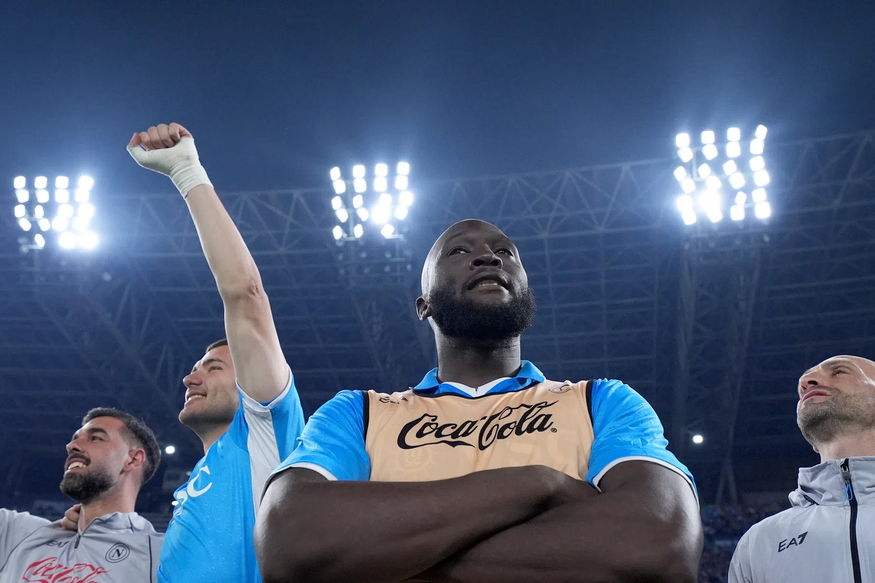 De vader van Romelu en Jordan Lukaku is overleden