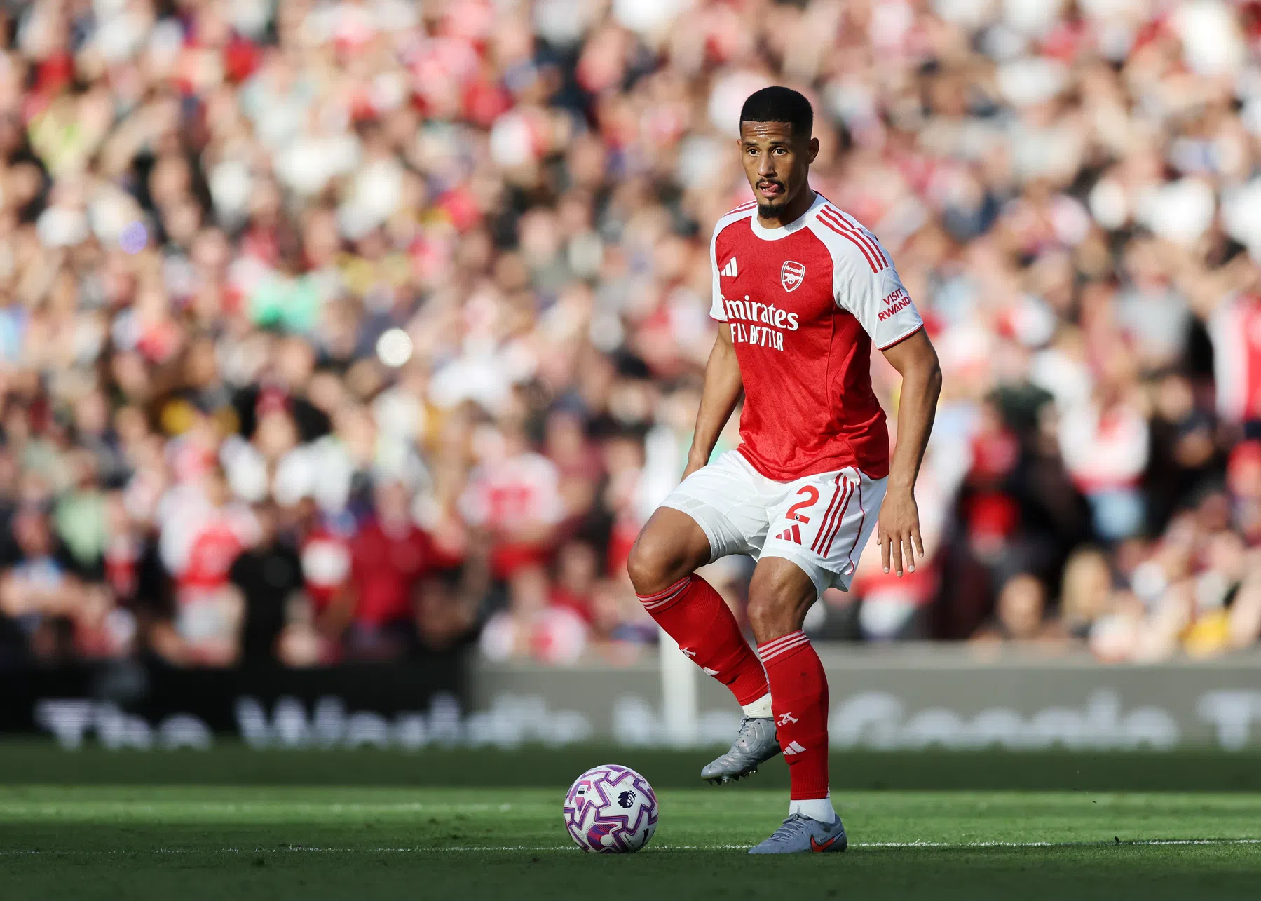 Saliba verlengt mede door 'een van beste coaches ter wereld' bij Arsenal