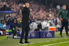 Ajax en Heitinga per direct uit elkaar