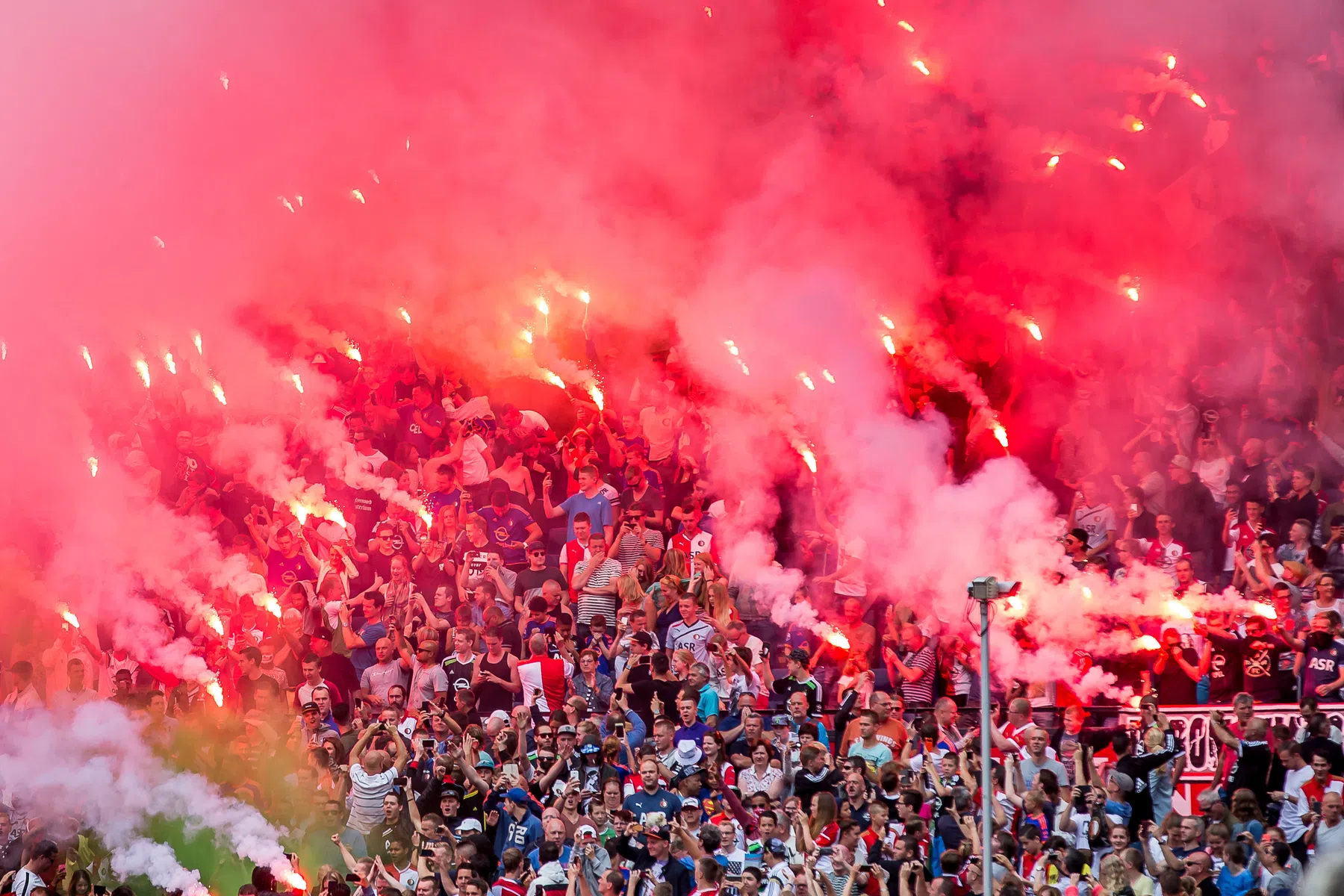 Kies je winnaar: Feyenoord of Aston Villa voor 50x je inzet!