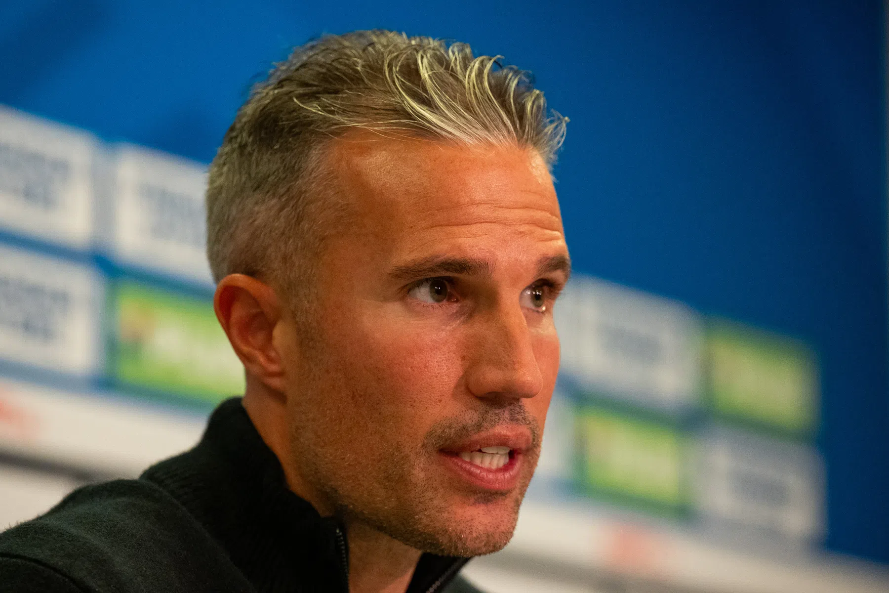 Robin van Persie kijkt vooruit naar treffen met Aston Villa