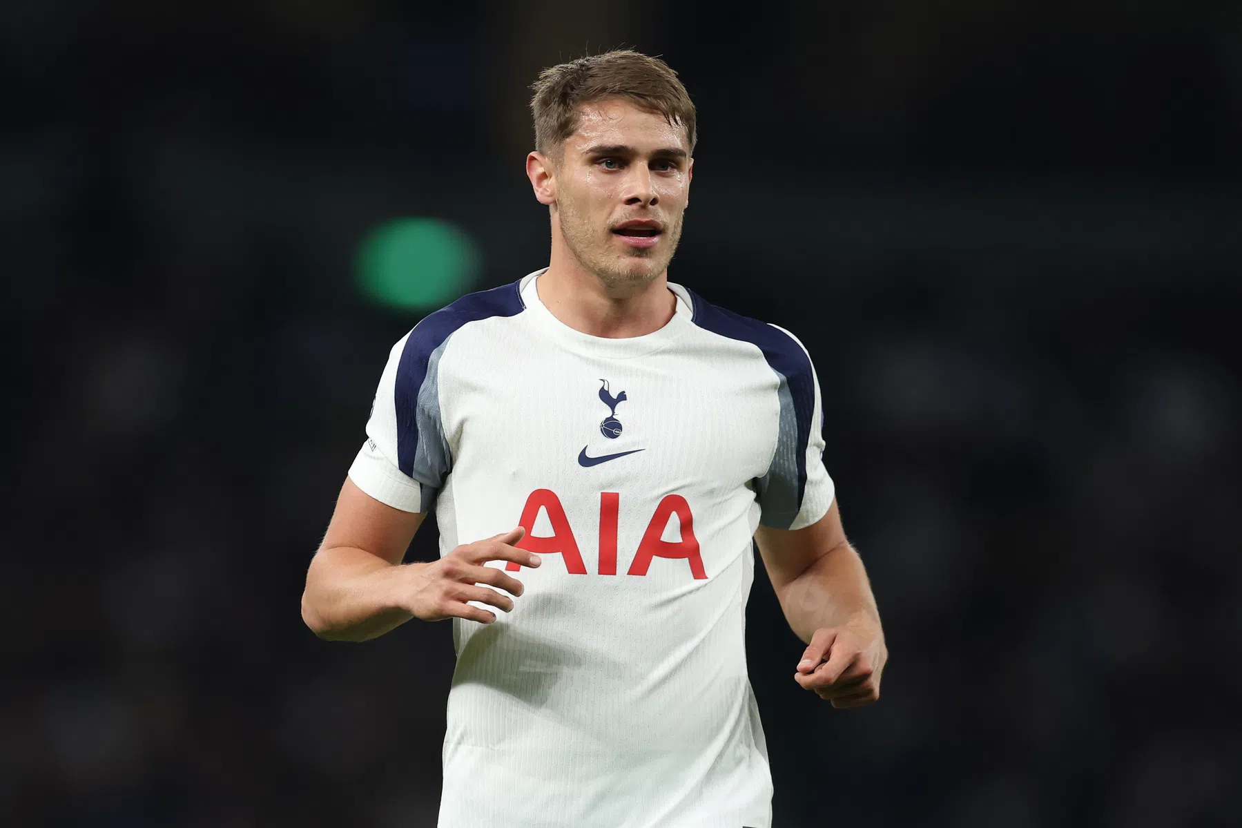 Tottenham-aanvoerder Van de Ven trots na eerste Champions League-goal