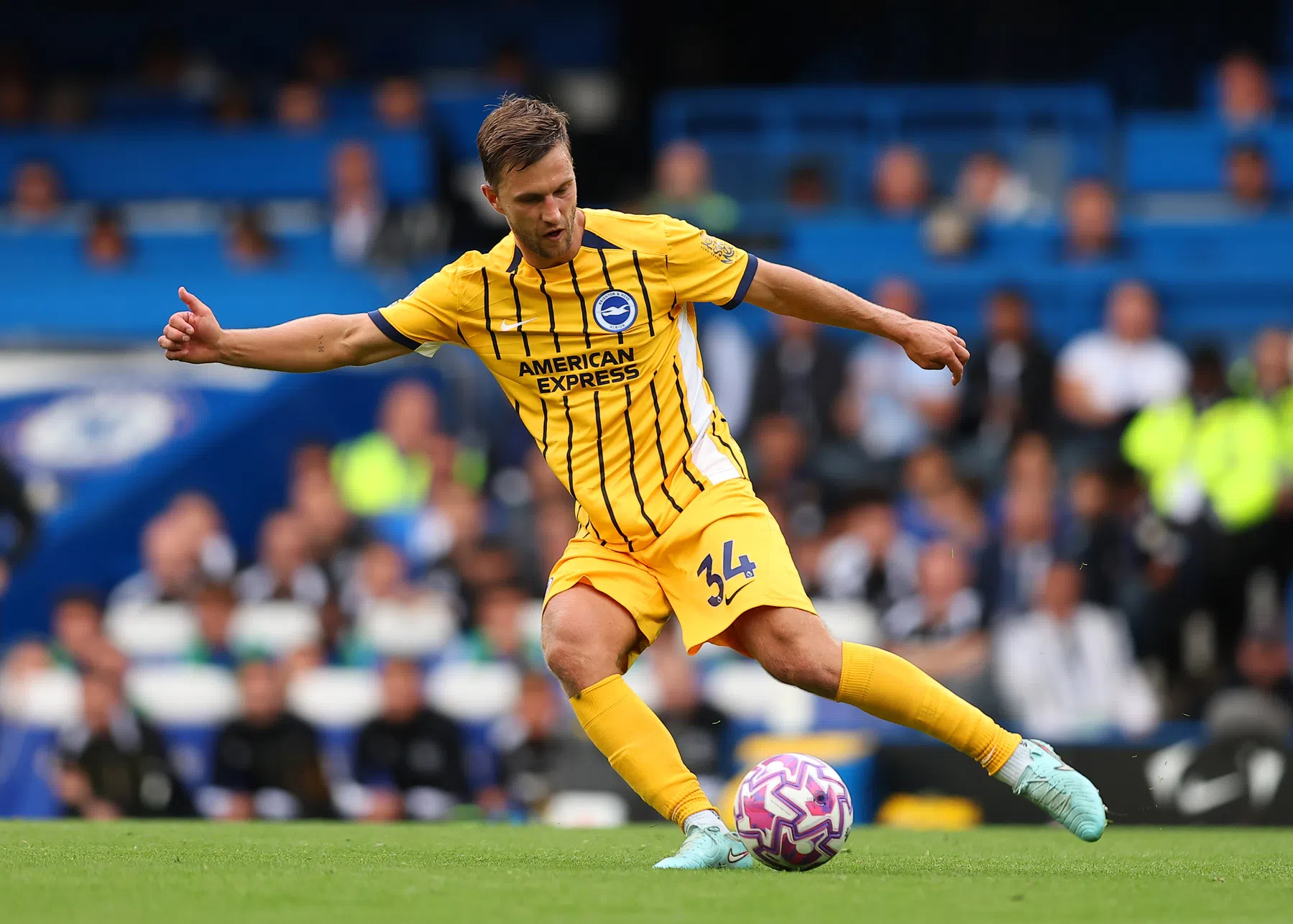 Blessure Veltman biedt kans voor Wieffer bij Brighton