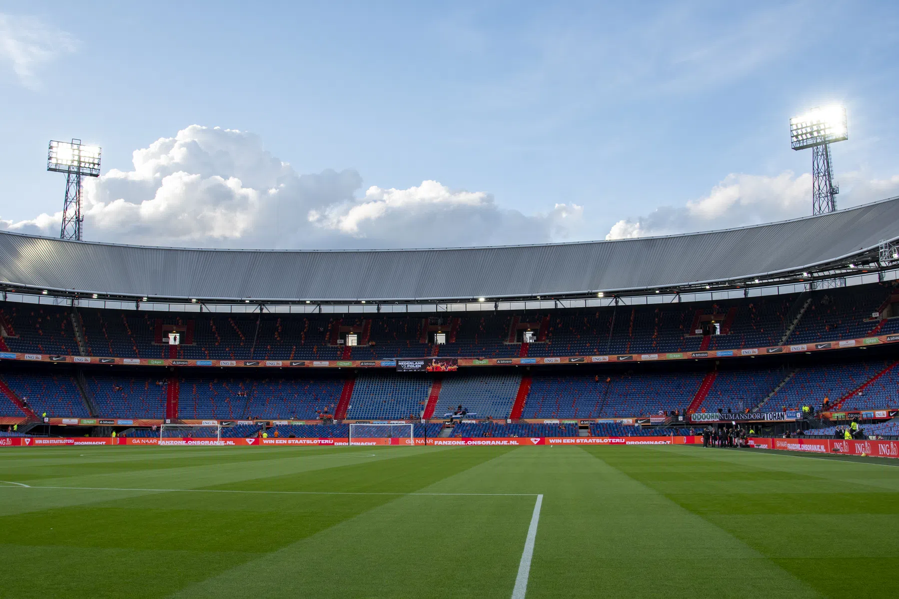 Torenhoge favoriet Feyenoord ontvangt FC Utrecht in De Kuip