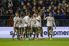 Thumbnail for article: PSV maakt verdedigend stappen: 'Deze instelling nodig om kampioen te worden'