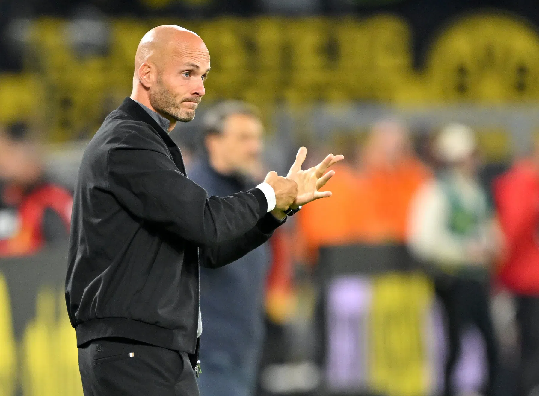 Simonis en Wolfsburg ook in oefenduel met Tweede Bundesliga-klant onderuit