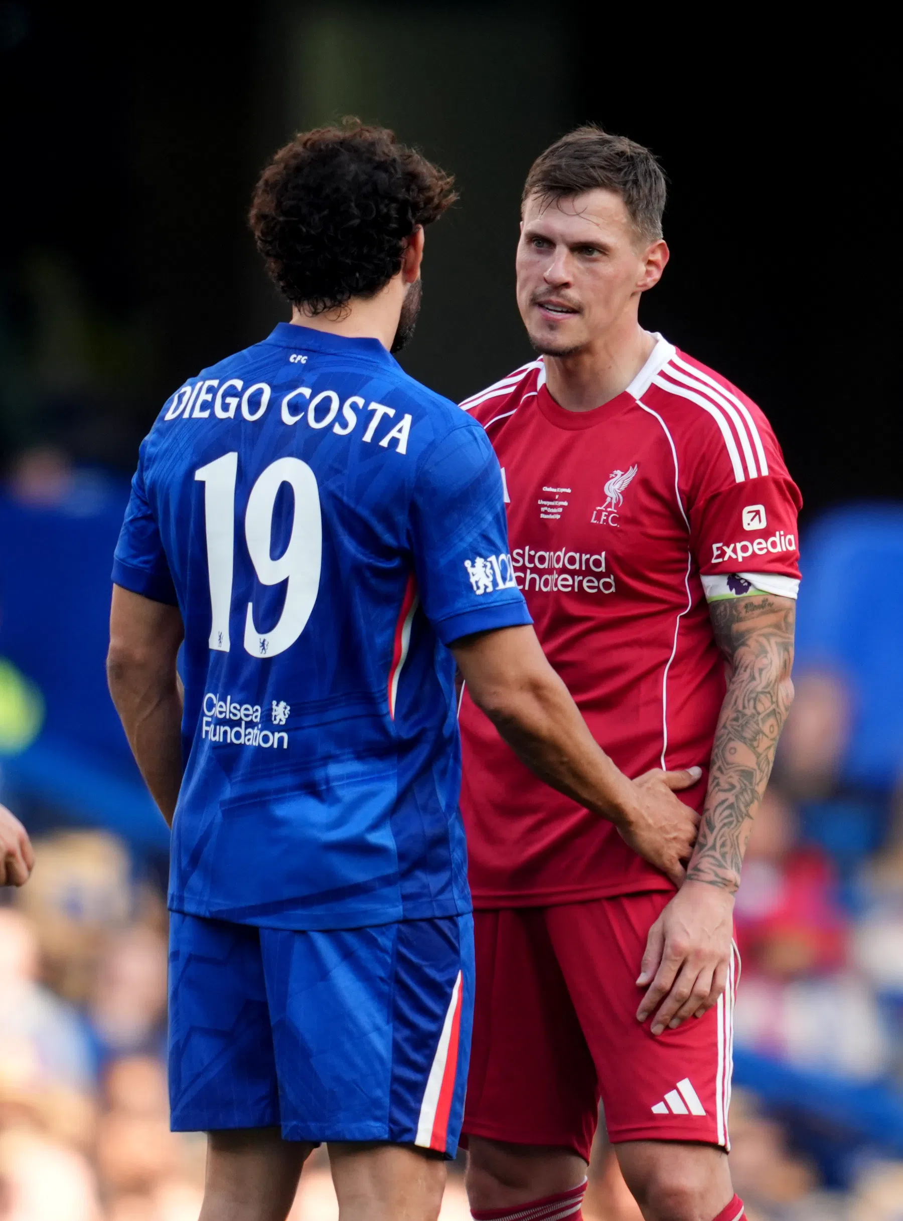 Nostalgie op Stamford Bridge: opstootje met Diego Costa en winnende goal Babel