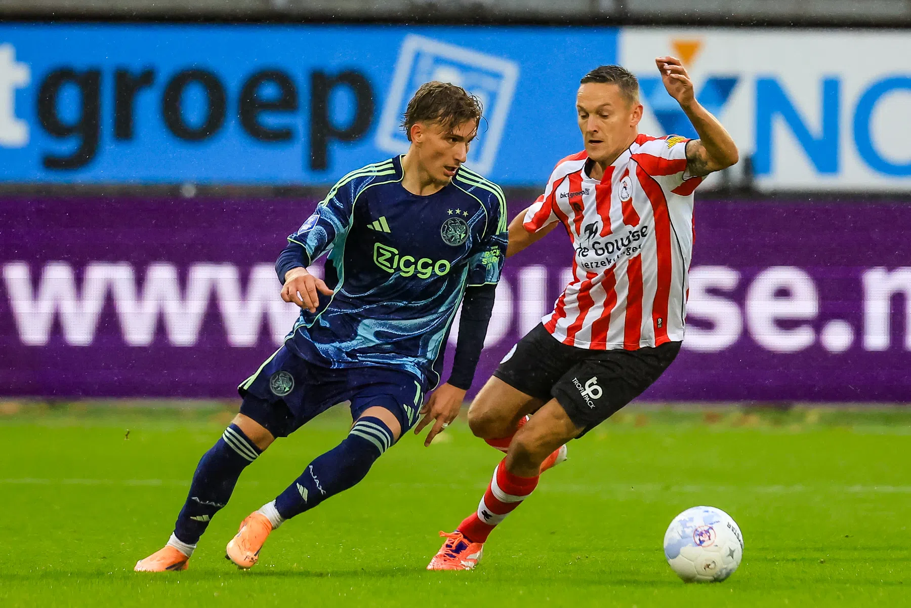 Messi kiest onder meer Ajax-speler Godts als 'The Future of the Game'