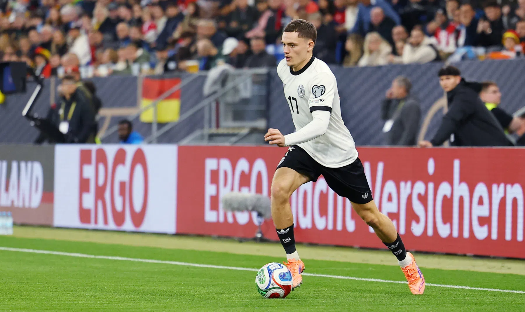 Klopp neemt het op voor Wirtz: 'Hij is van de buitencategorie'