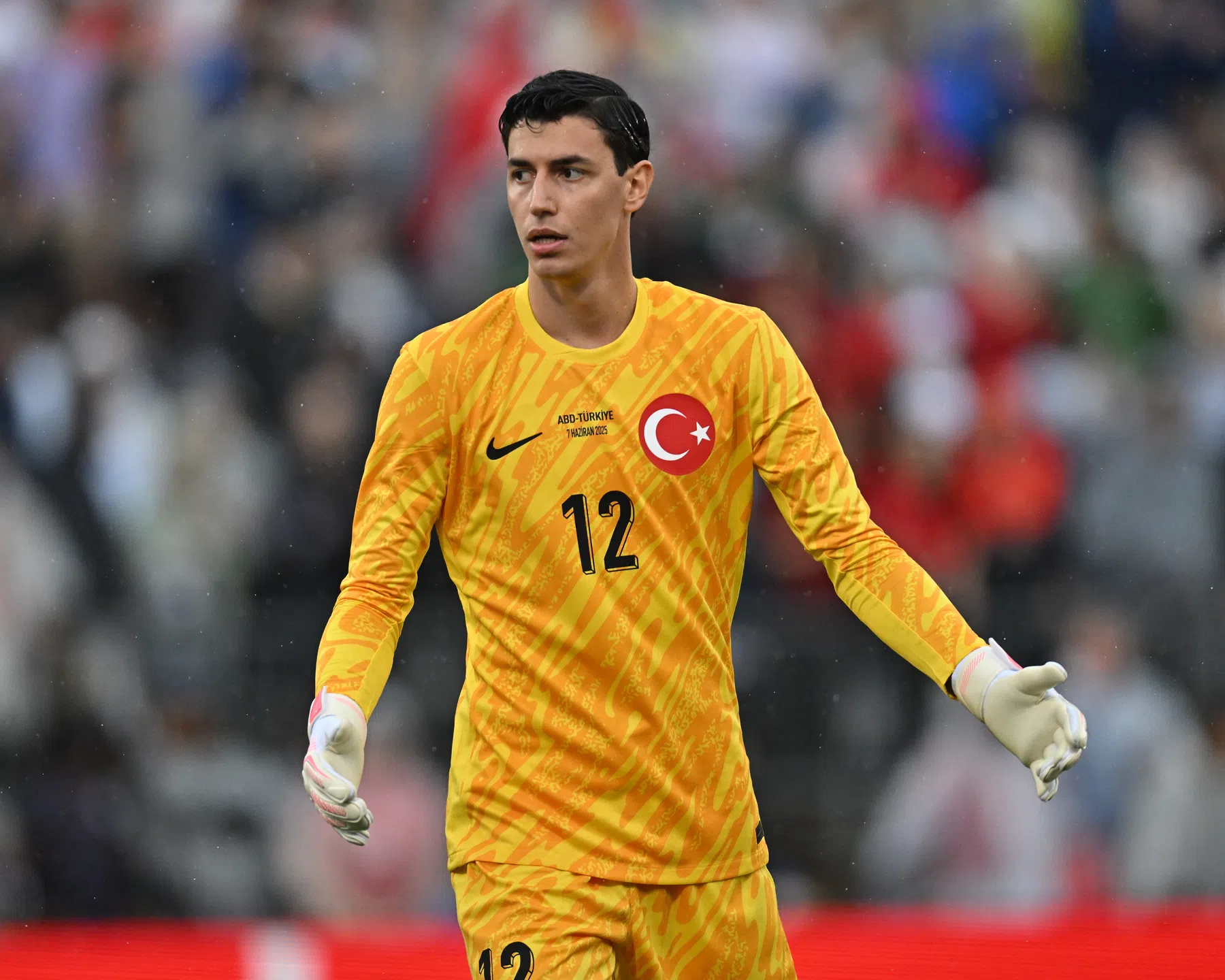 Turkse doelman middelpunt van rel na afmelding bij nationale ploeg