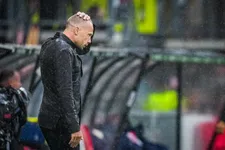 Thumbnail for article: 'Blijkbaar ligt Heitinga's lot in handen van de Ajax-fans'