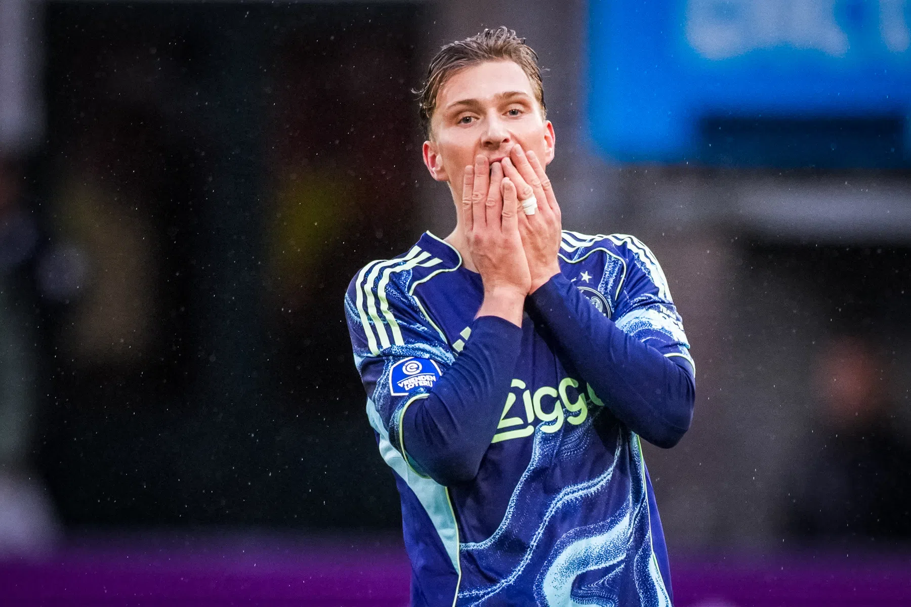 Godts bezocht Huntelaar en droomt van WK met Belgie