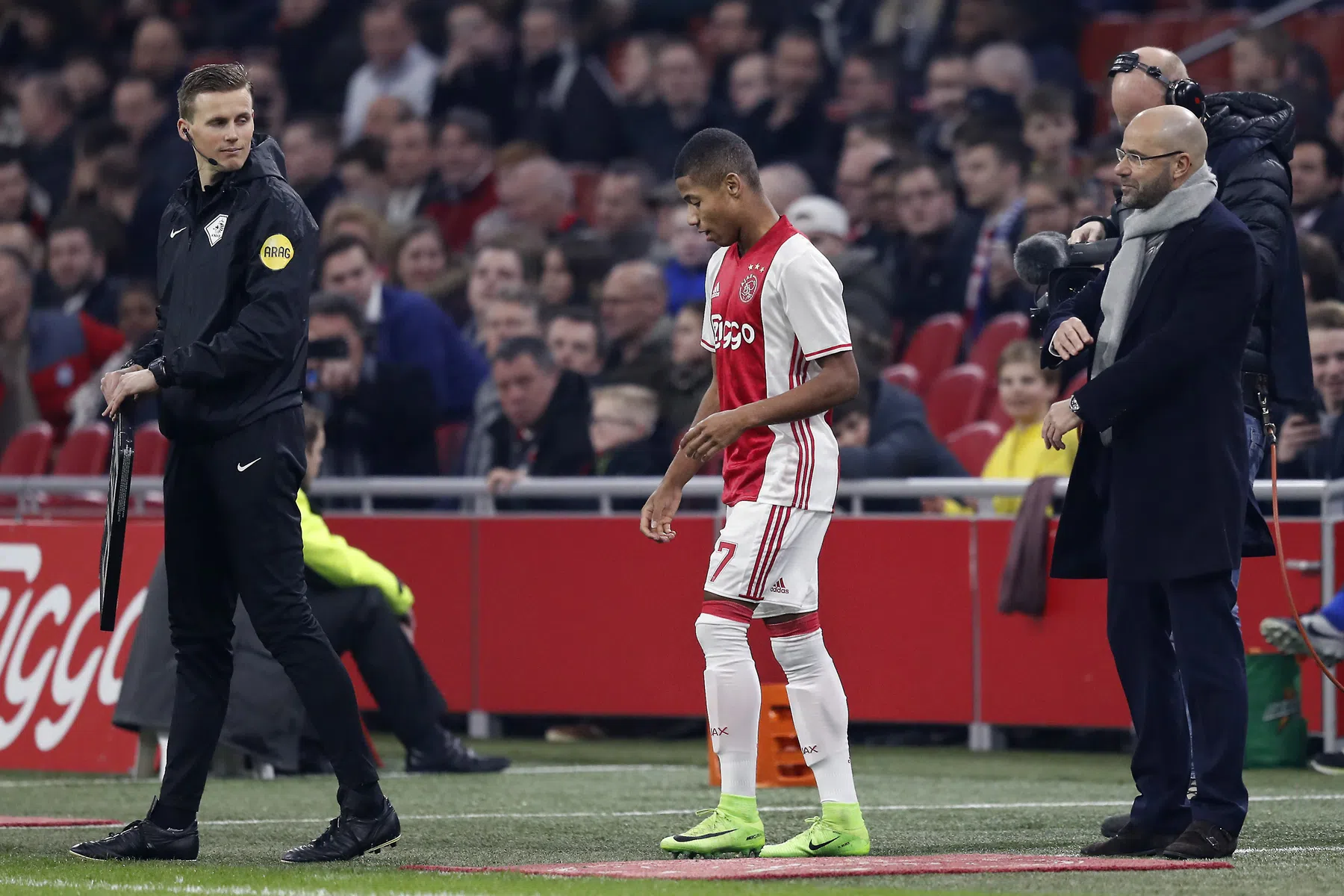 Peter Bosz kent David Neres en Noa Lang erg goed