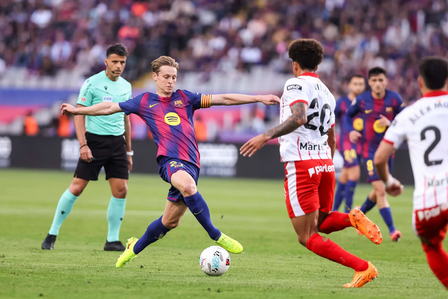 Fenomeen Frenkie: 'De Jong is niet de postbezorger, maar de sorteerder'