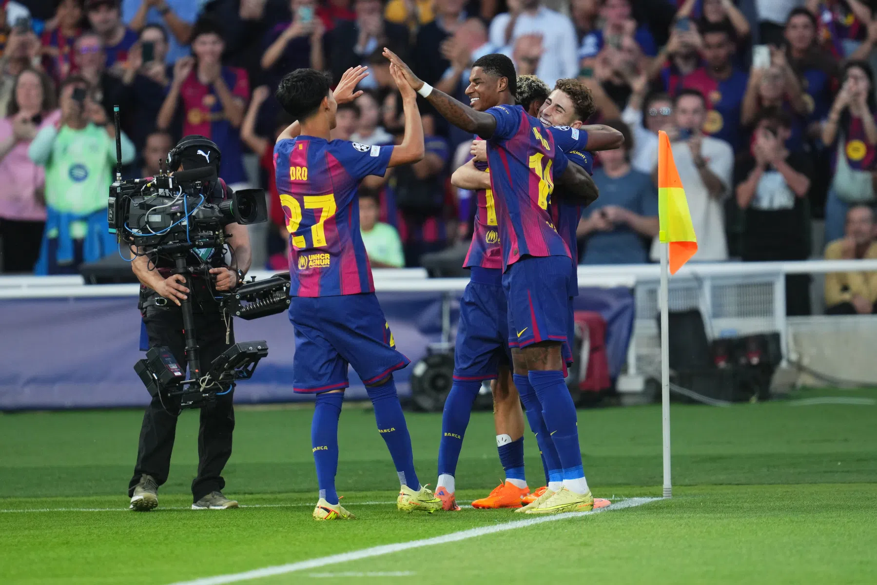 Barcelona heeft in de Champions League uitgehaald tegen Olympiakos