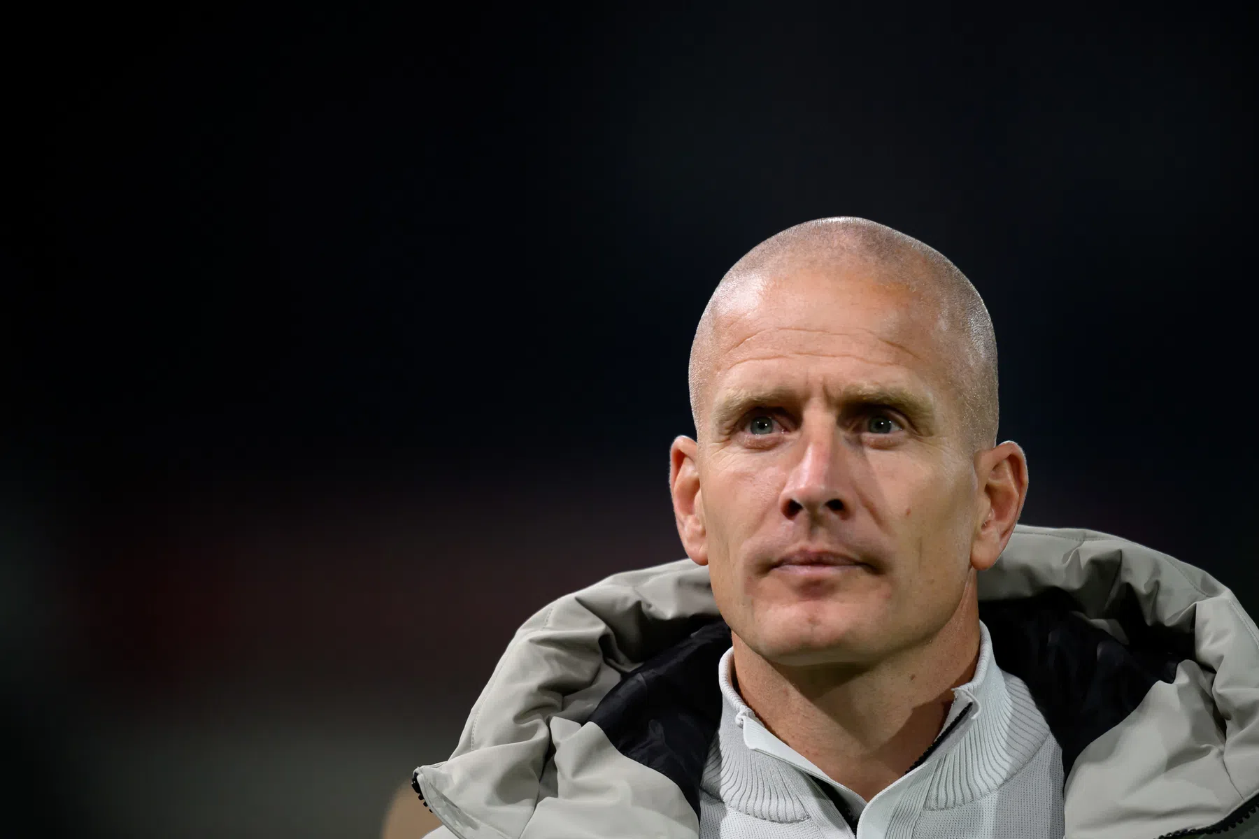 Supporters Heracles eisen actie, clubleiding houdt vertrouwen in Sibum
