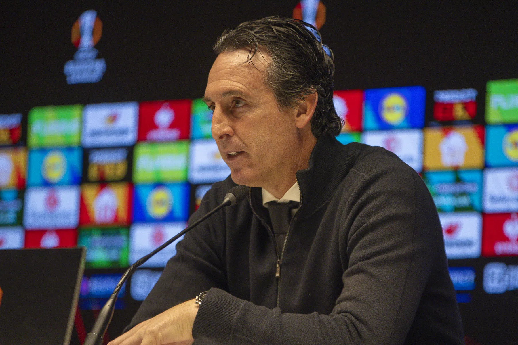 Emery onder de indruk van Go Ahead: Onze goede vorm is gebroken
