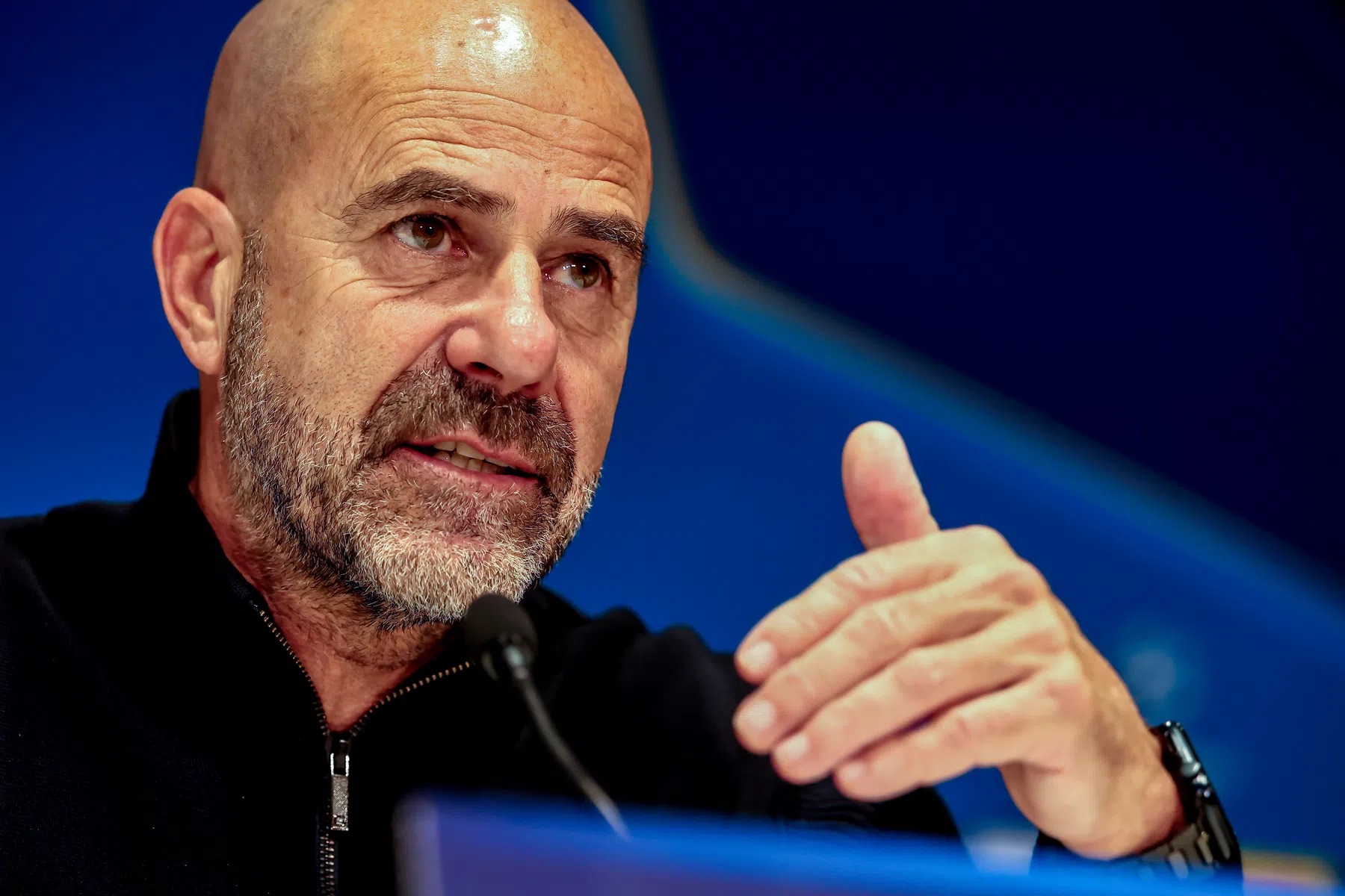 Bosz reageert op afgewezen verzoek Feyenoord en geeft blessure-update