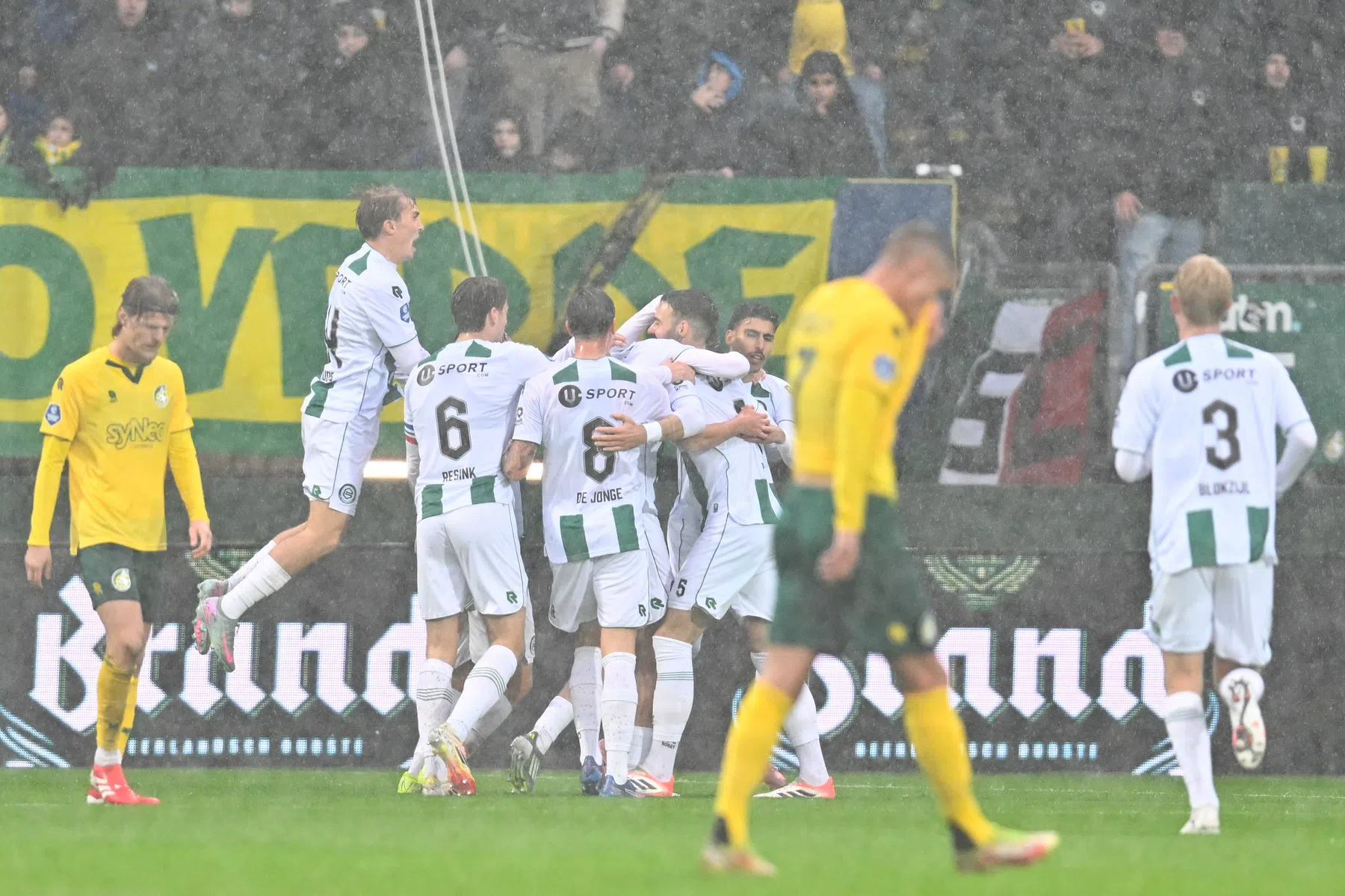 Groningen sluit aan bij topvier na zege in Sittard