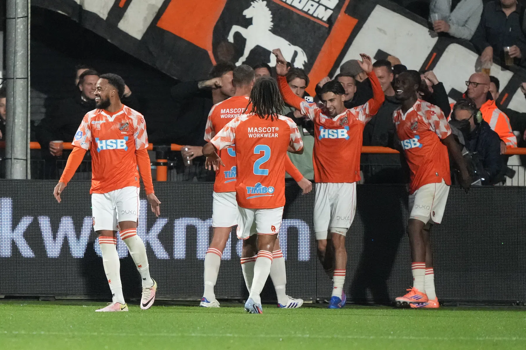 De gifkikker van FC Volendam wil graag vaker oefenen met juichen