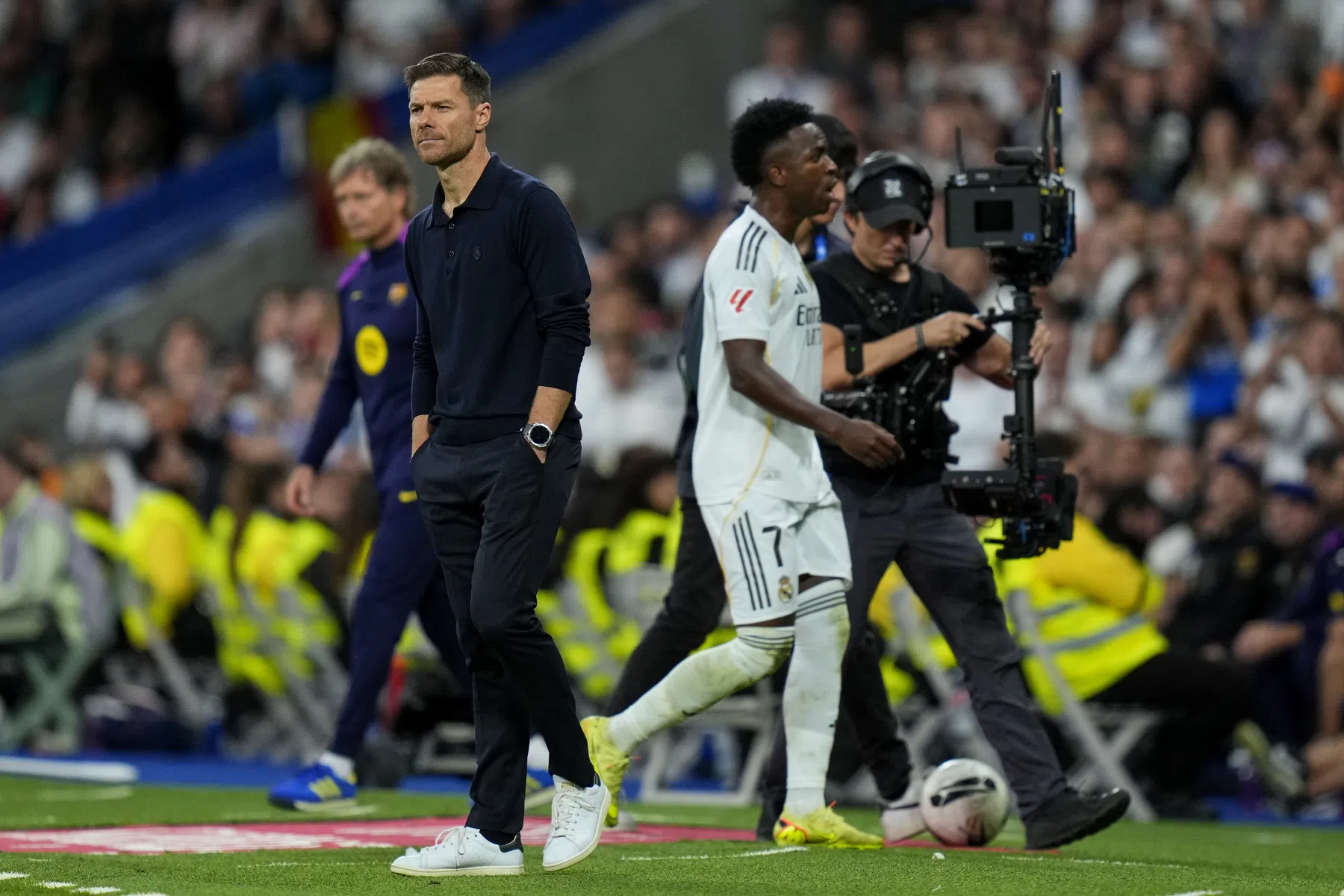 Vinicius Junior woest op Xabi Alonso na wissel tegen Barca