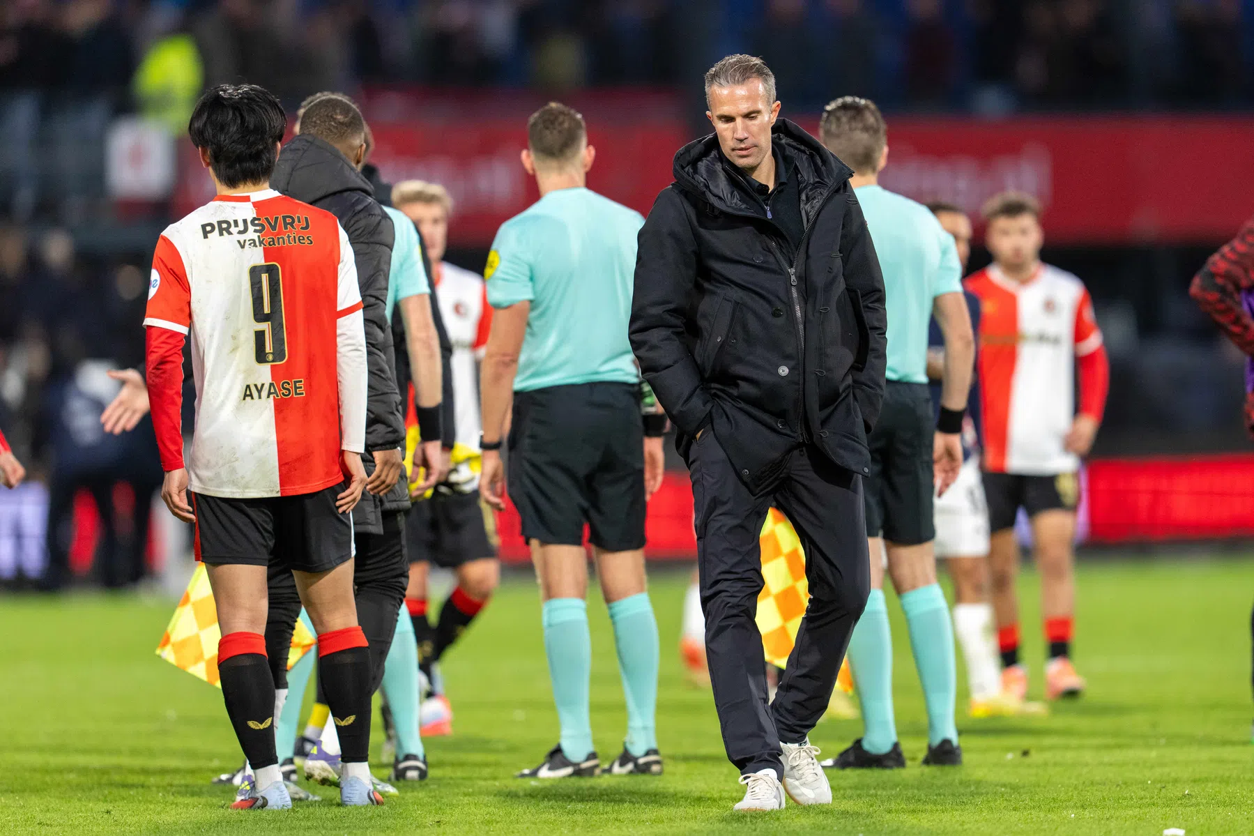 Van Persie heeft het over pech: 'PSV maakt drie wereldgoals'