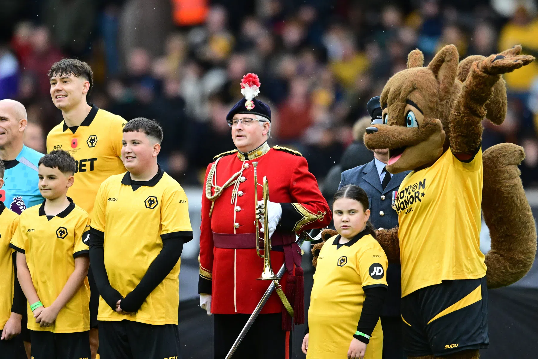 'John Textor zet zinnen op overname hekkensluiter Premier League'