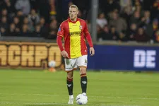 Thumbnail for article: Joris Kramer legt ze uit alle hoeken en standen op de stropdas