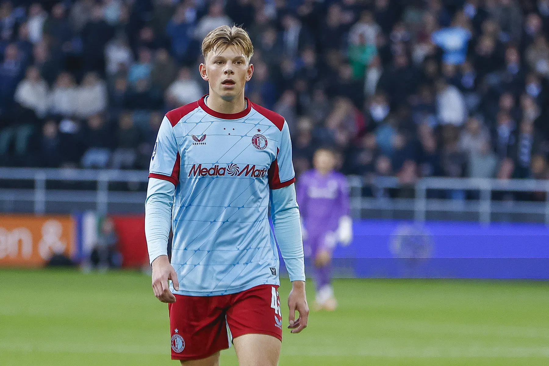Feyenoord legt talentvolle Jan Plug langer vast