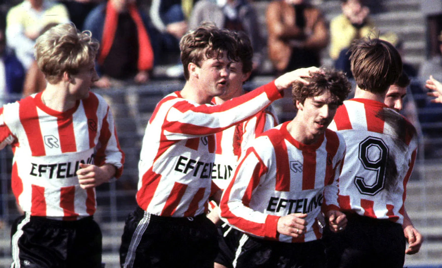Waarom Van Gaal een vaderfiguur was voor een jonge De Wolf