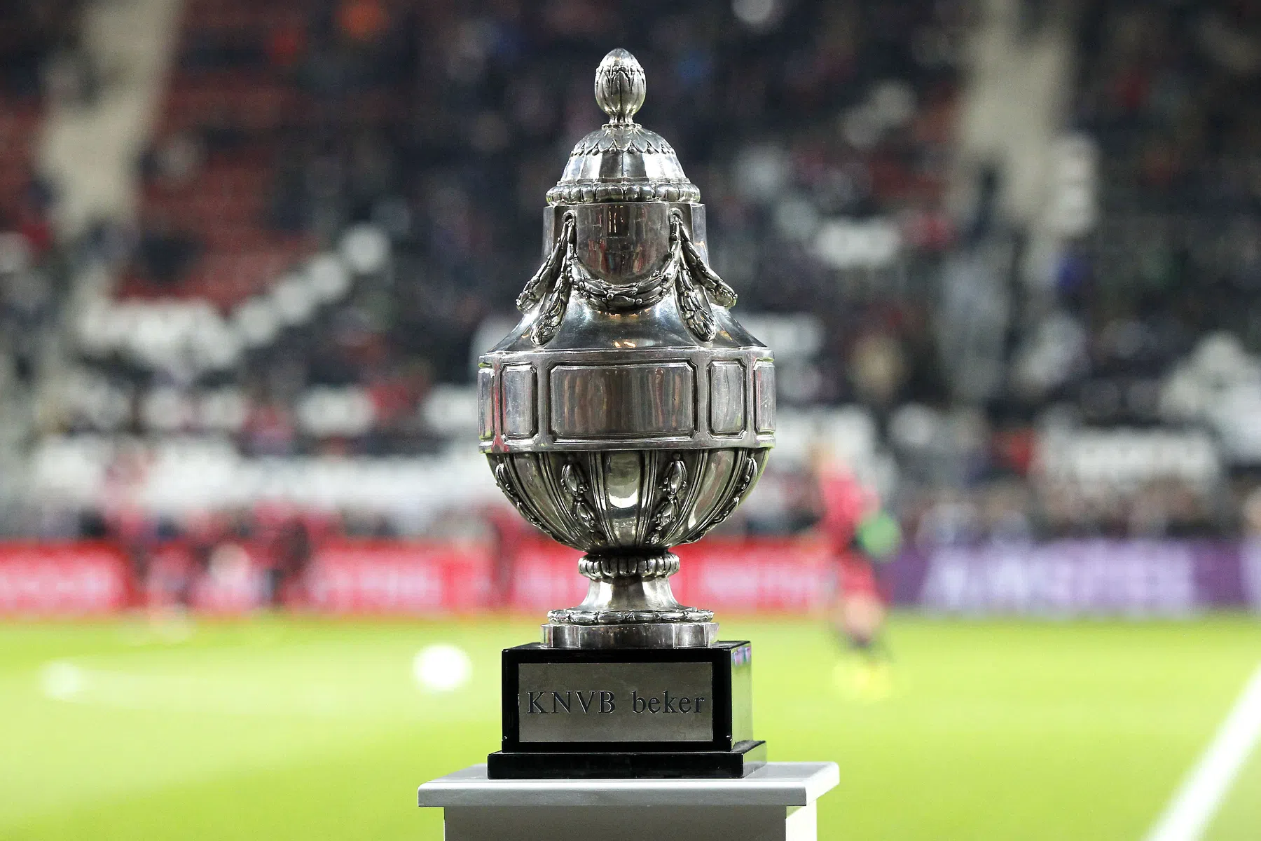 Hier volg je vrijdag de loting voor de volgende ronde van de KNVB-beker