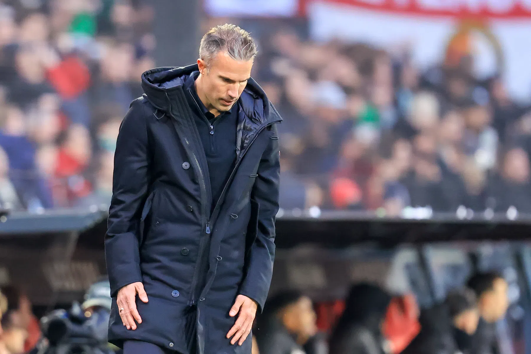 Van Persie deelt waslijst aan blessures bij Feyenoord