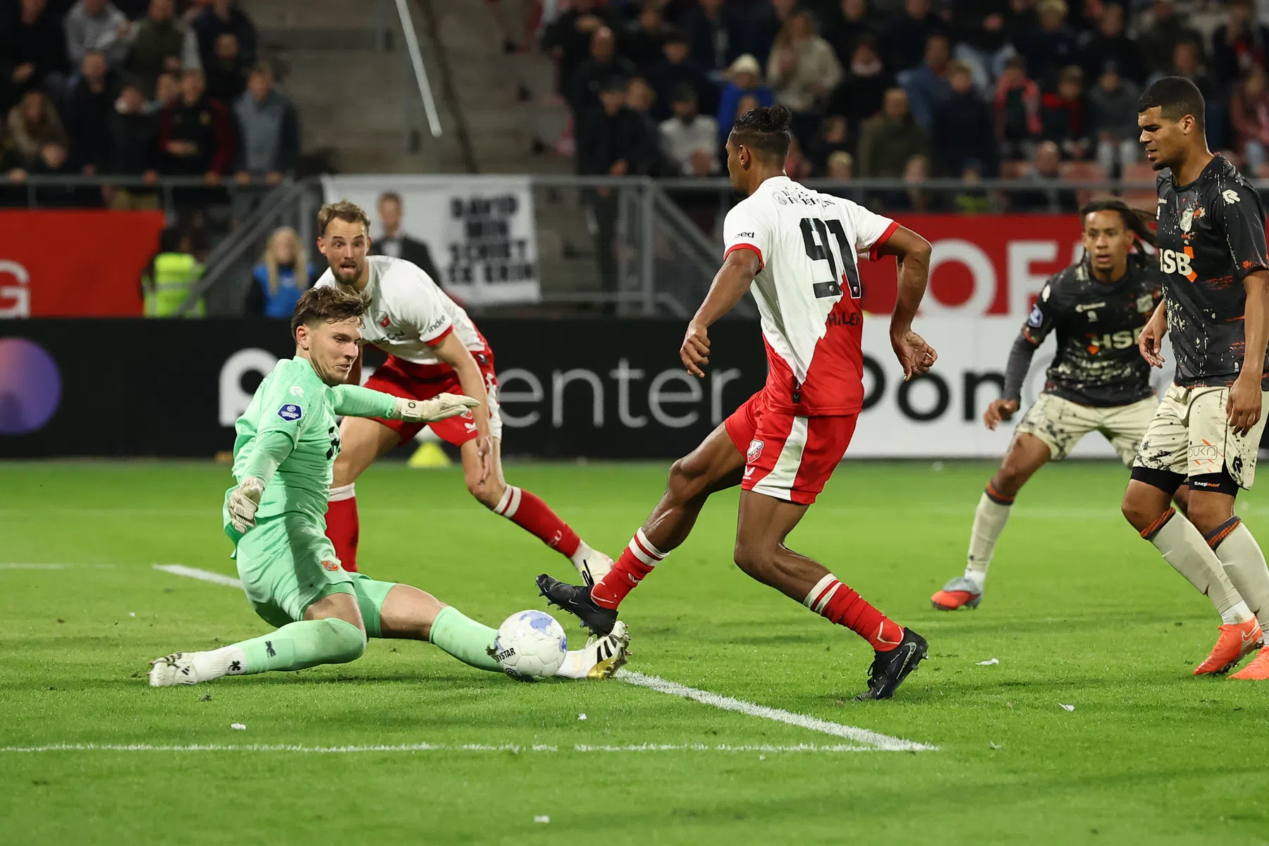 Haller verklaart uitblijven van doelpunten bij FC Utrecht