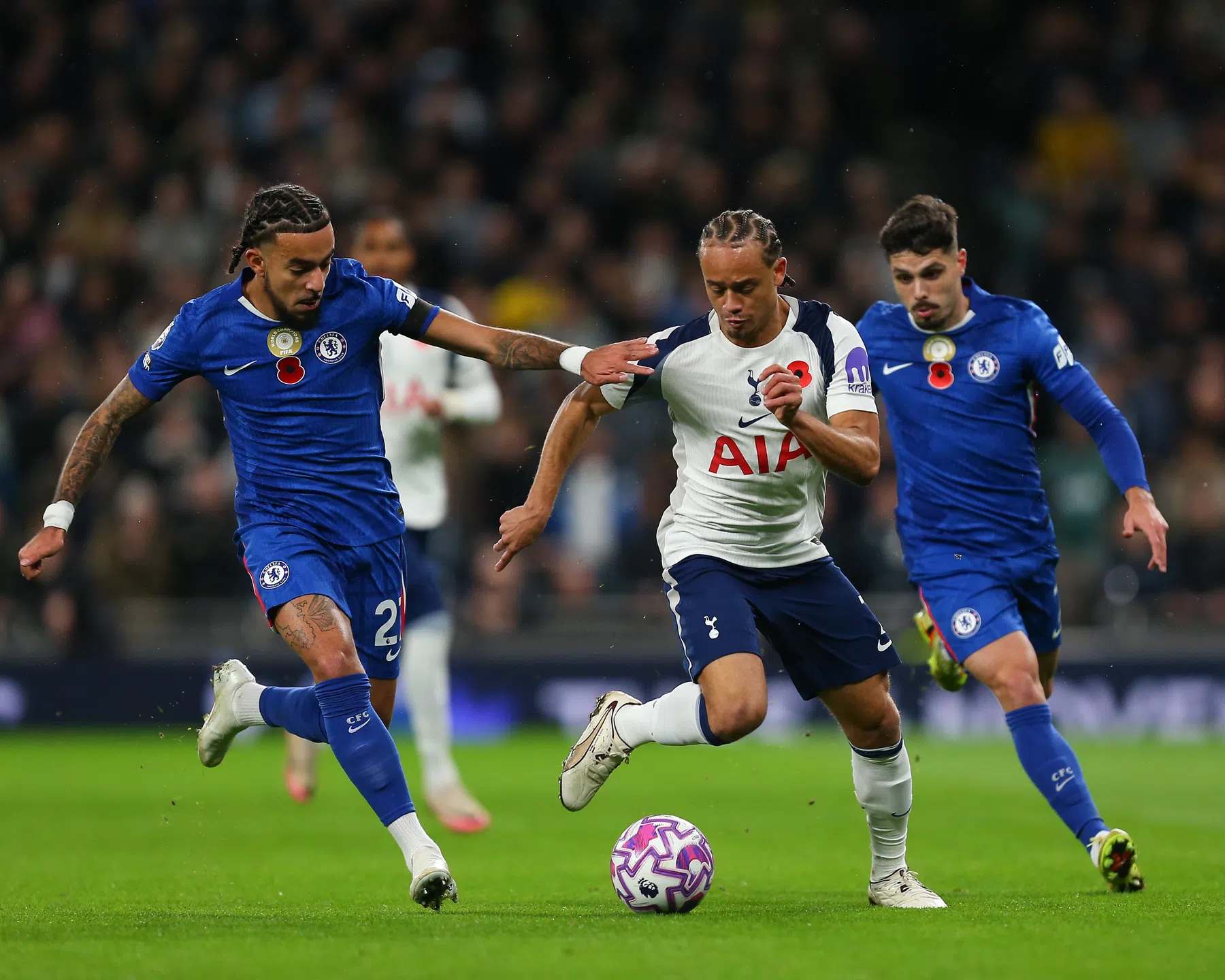 Wissel in, wissel uit: Tottenham-coach gaat in op onderpresteren van Simons