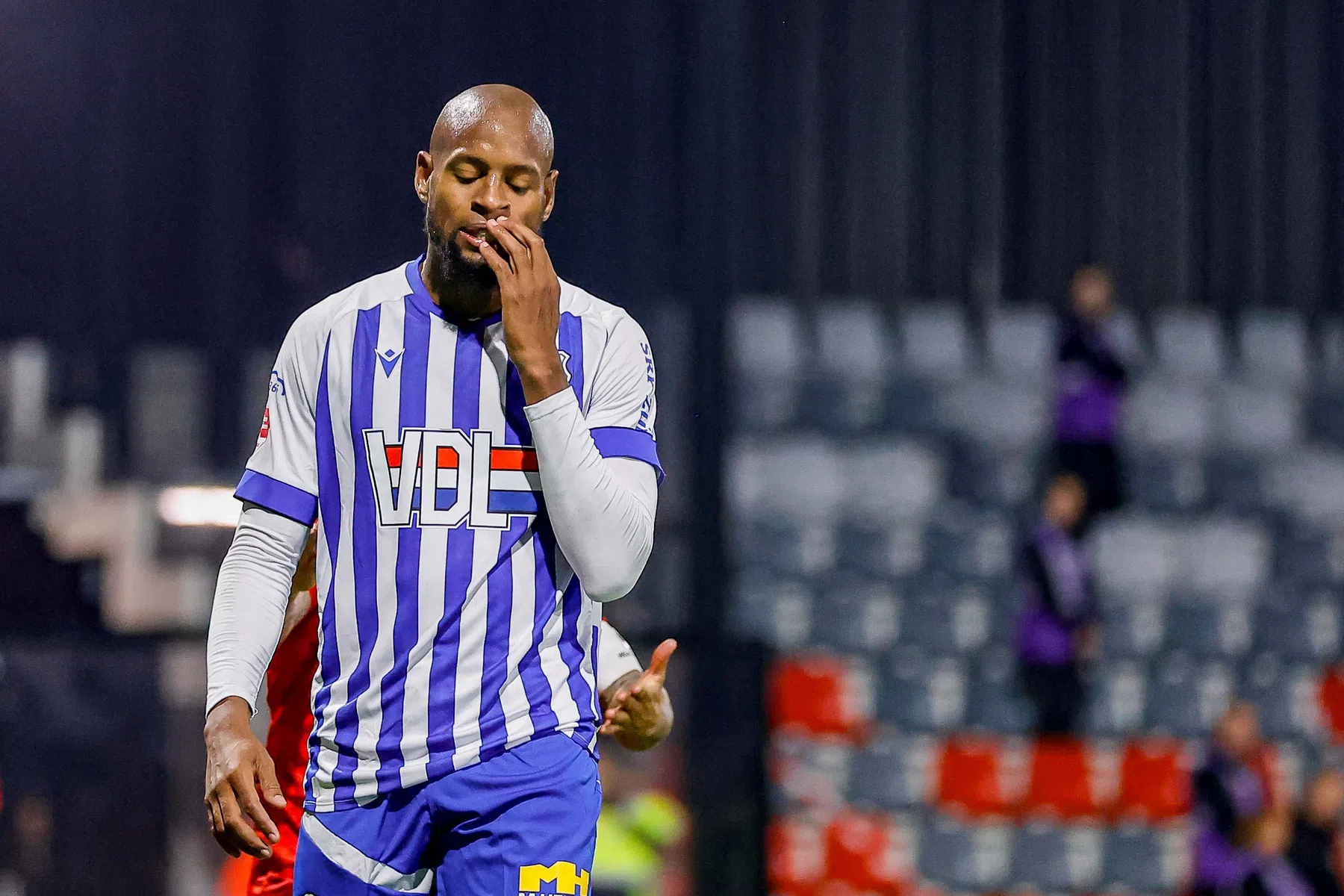 Rangelo Janga weet niet wat hij meemaakt bij FC Eindhoven