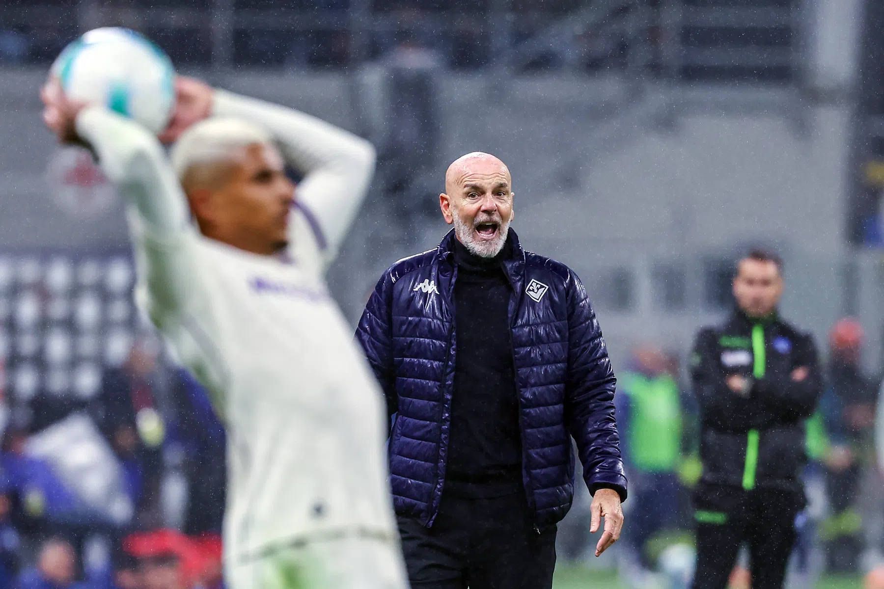 Pioli moet laatste plek Fiorentina bekopen met ontslag