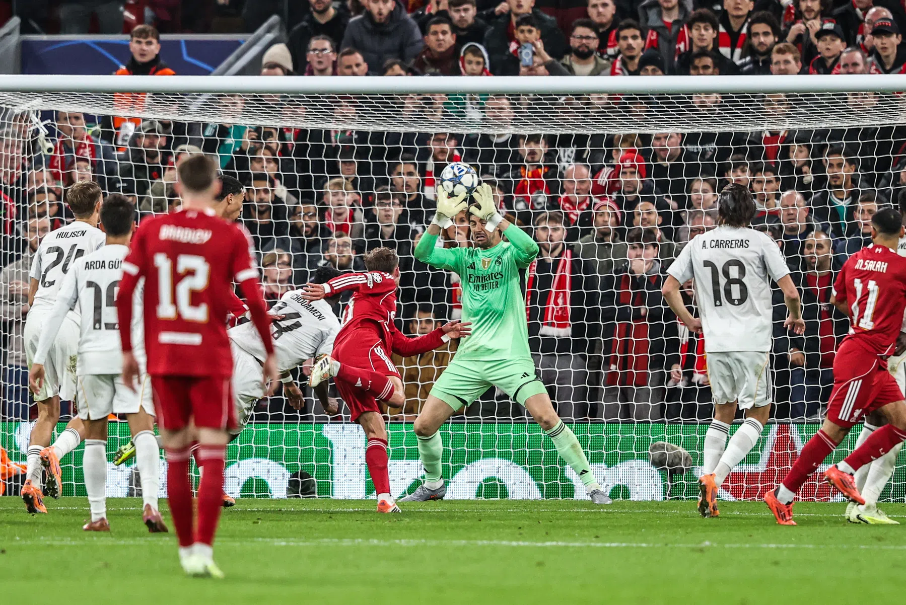 Mac Allister kraakt Courtois-code en helpt Slot aan superzege op Real
