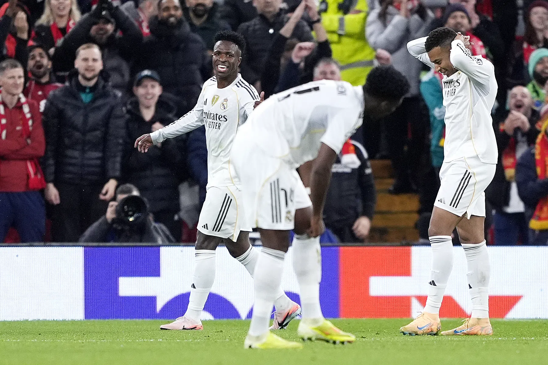 Bale: 'Real gaat soms meer over het managen van spelers dan over tactiek'