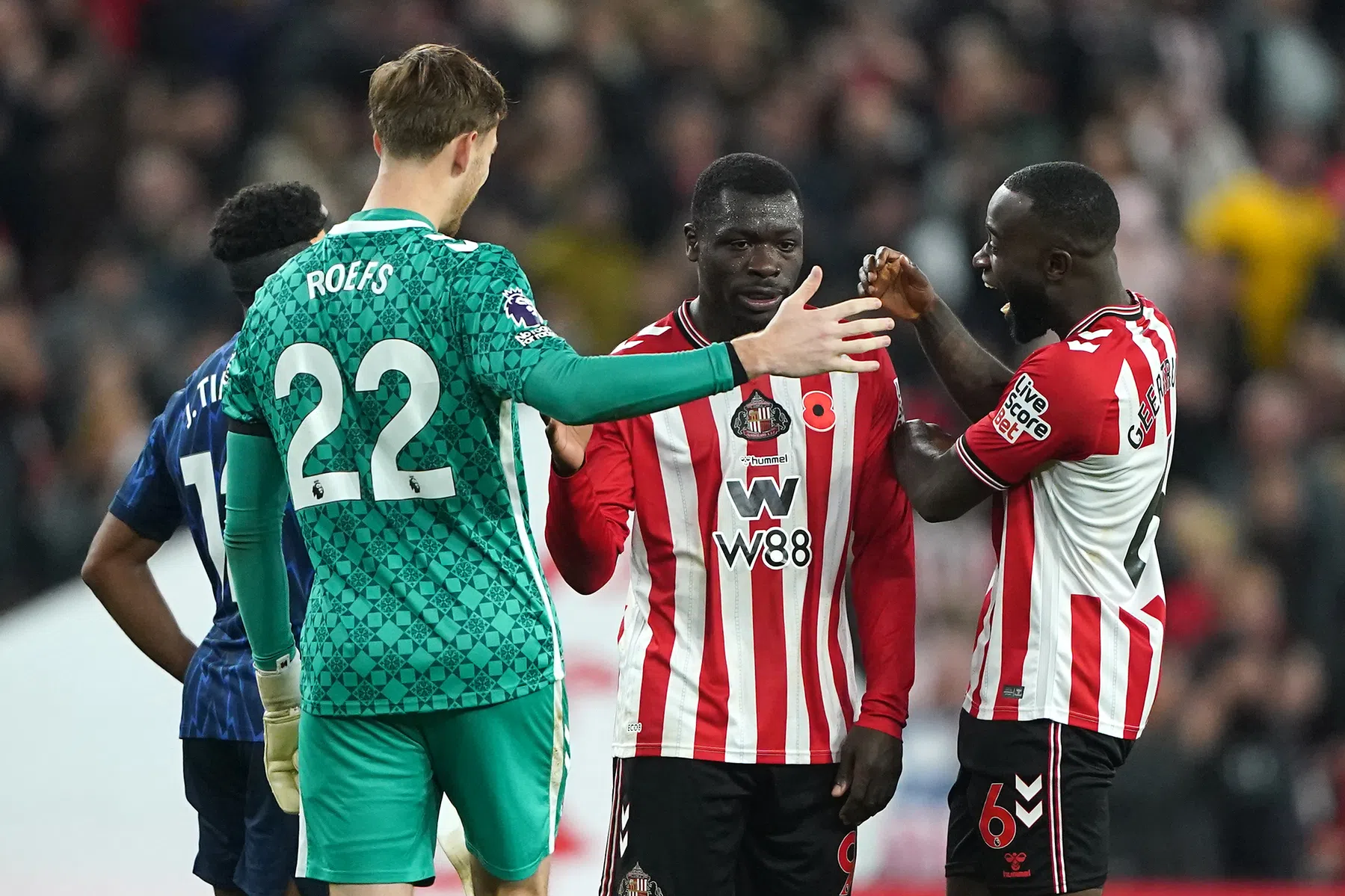 Brobbey reageert op kenmerkende wijze na heldenrol voor Sunderland