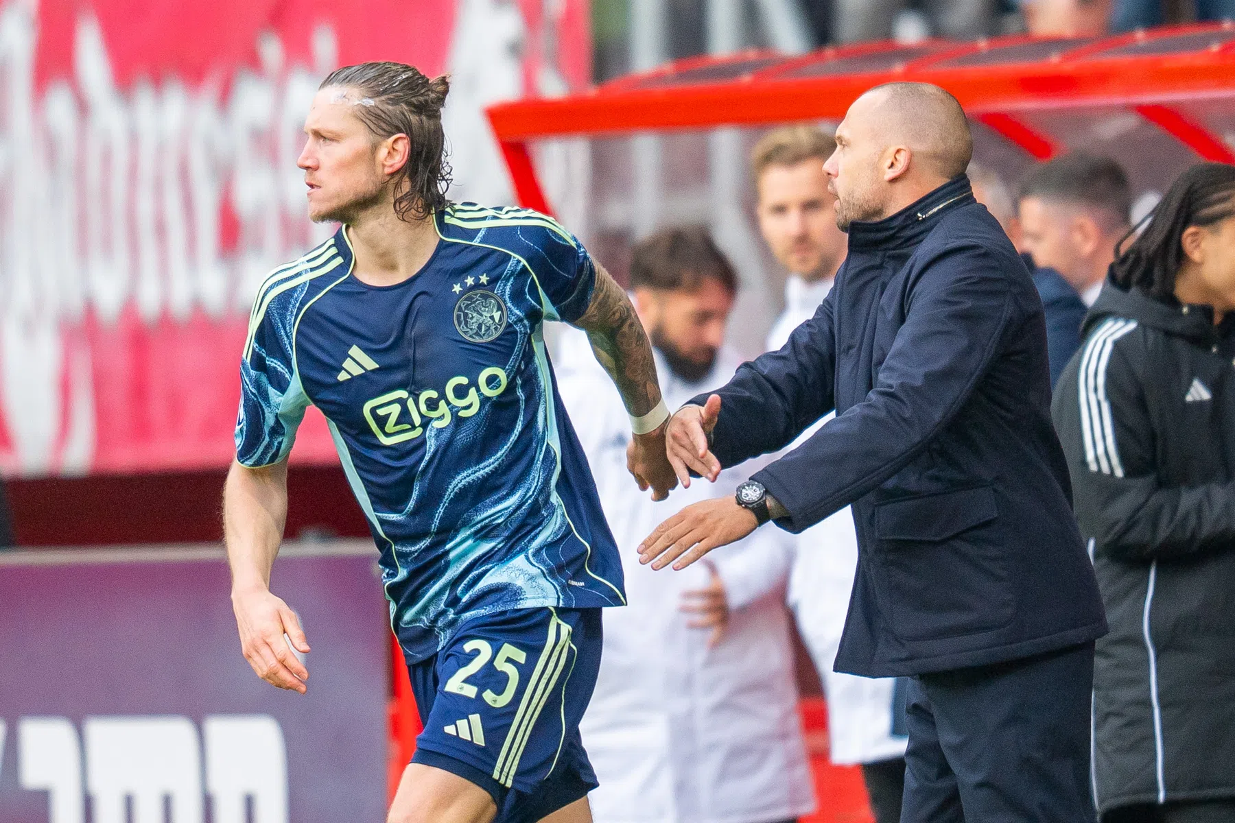 Weghorst geraakt door ontslag Heitinga: 'Waren lastige dagen'