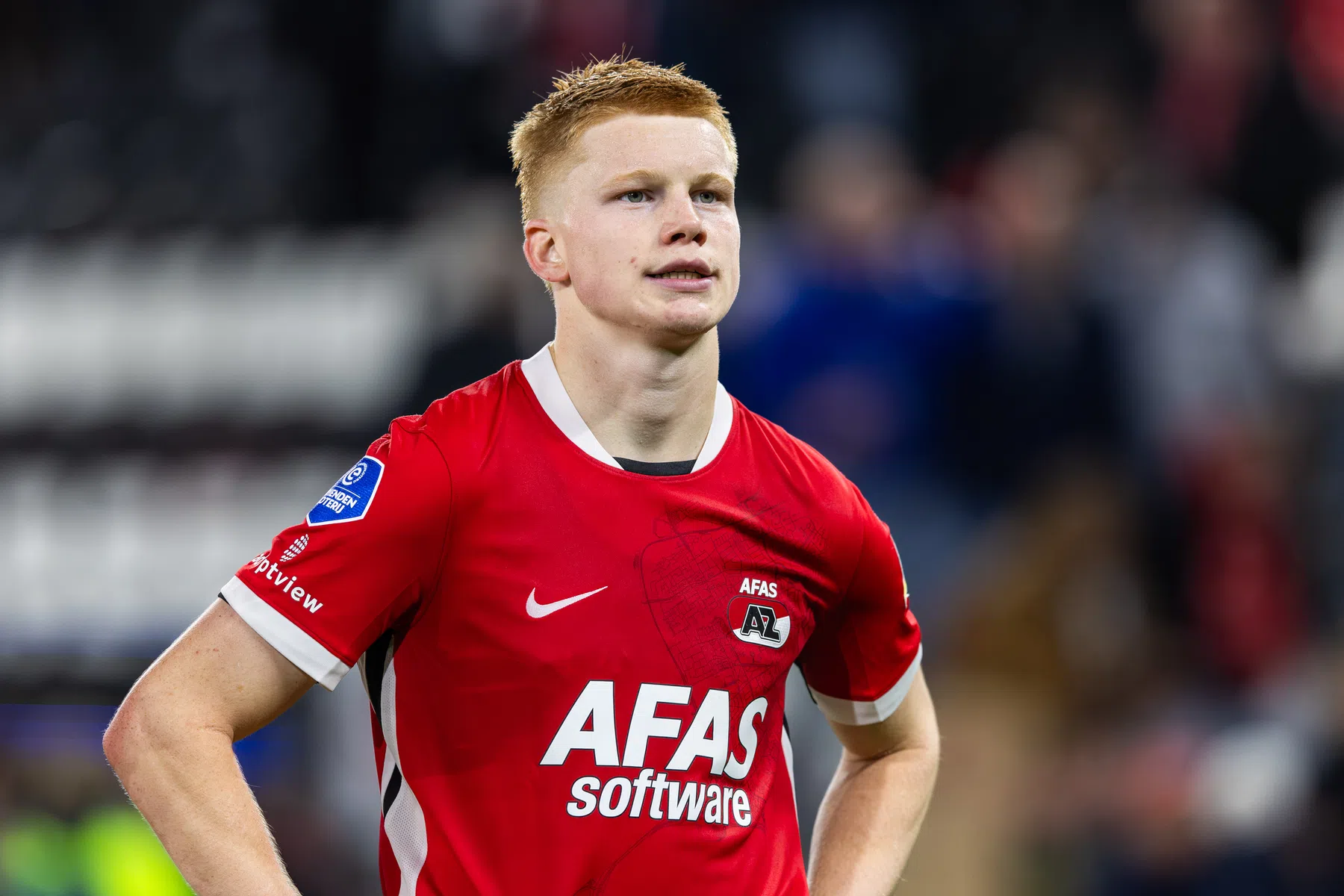 Smit rustig onder vergelijking met Pedri: 'Eén van mijn favoriete spelers'