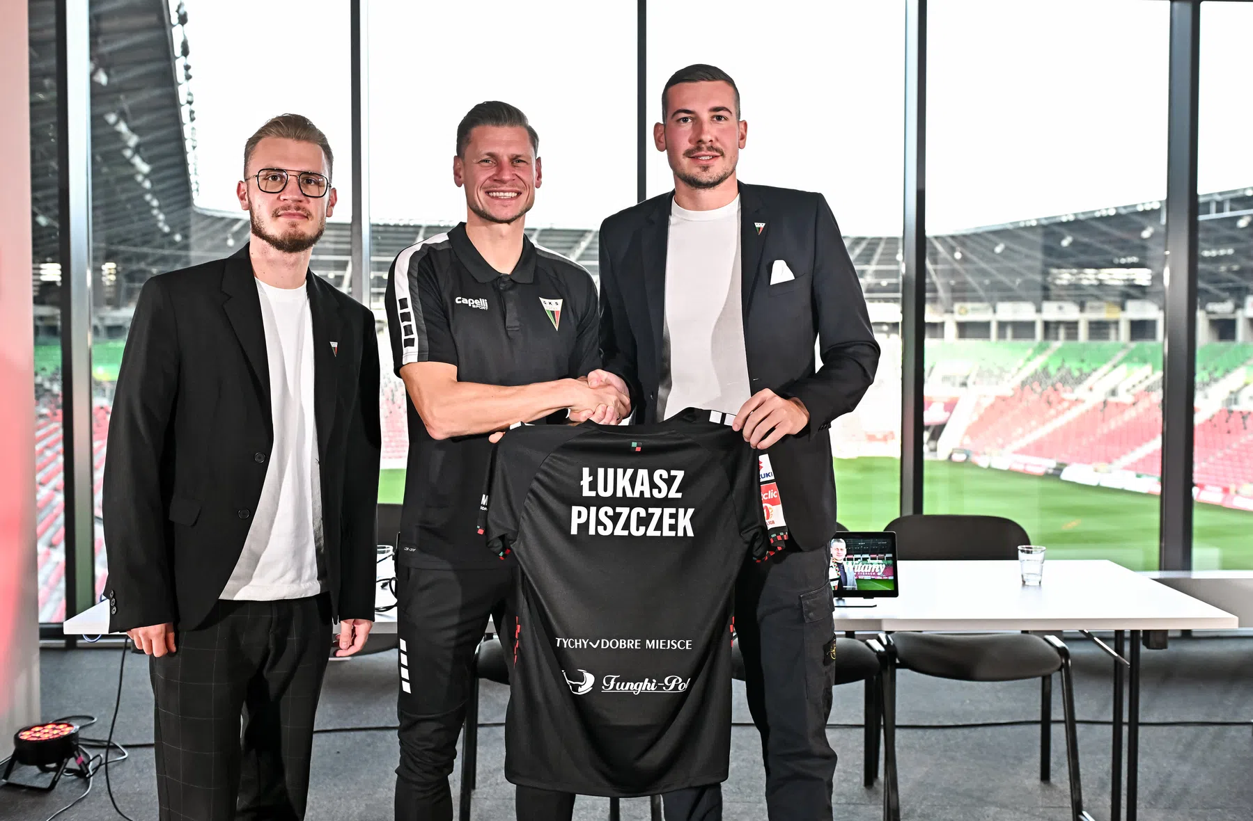 Dortmund-icoon debuteert als hoofdtrainer in Poolse profvoetbal