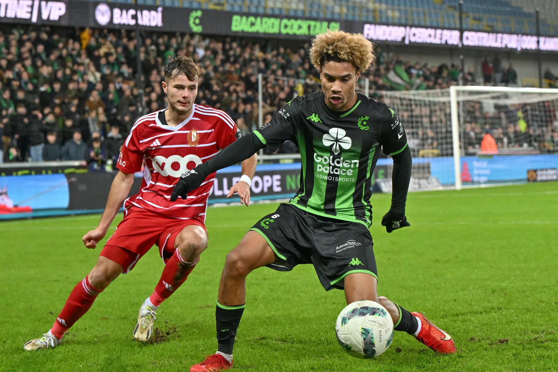 'Onvoorstelbaar: opperpechvogel Vanheusden (ex-AZ) wéér zwaar geblesseerd'