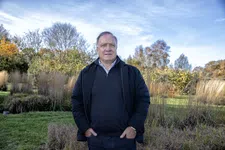 Thumbnail for article: 'Advocaat blijft vanuit Nederland intensief betrokken bij voetbalsprookje Curaçao'