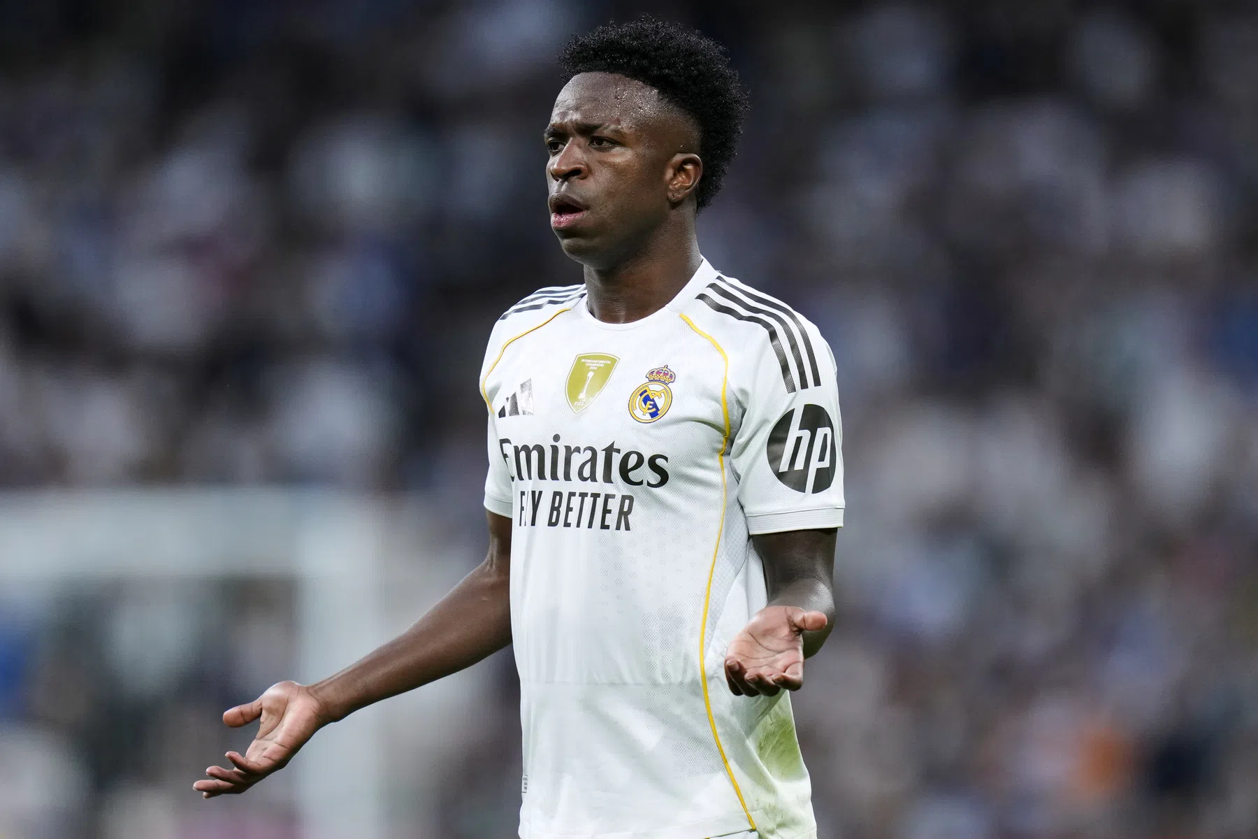 Kroos snapt kritiek op Vinícius: 'Vaak geprobeerd hem tot rust te manen'