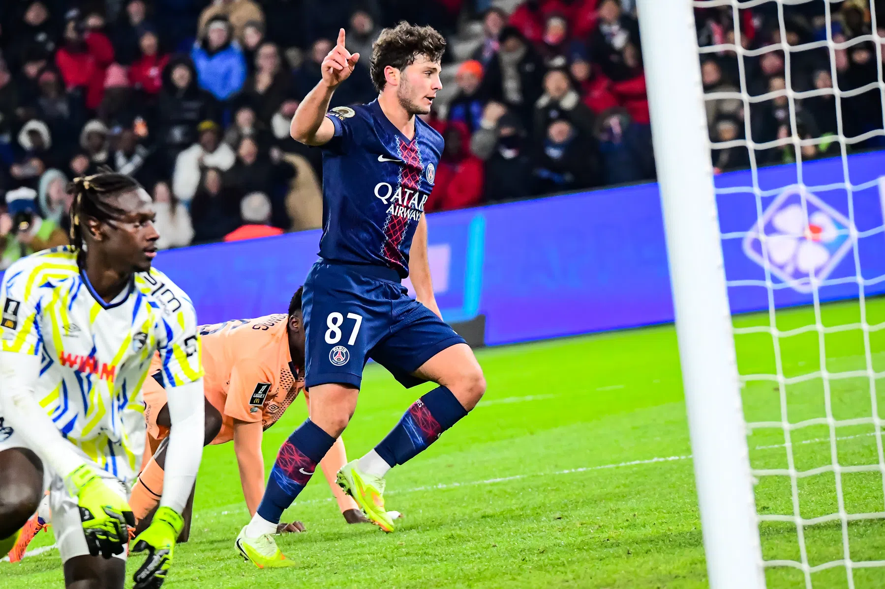 Joao Neves verpulvert eigen cijfers met productie bij PSG en Portugal
