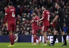 Thumbnail for article: Engelse media genadeloos voor Liverpool en Slot na nieuwe afgang